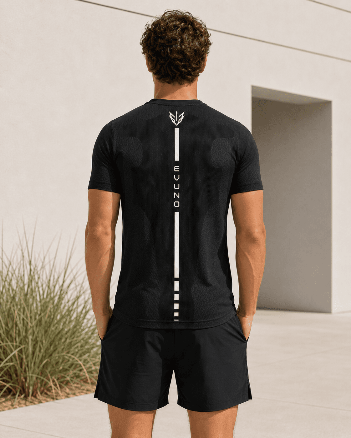 EVUNO APEX 01 Onyx tee back view on model