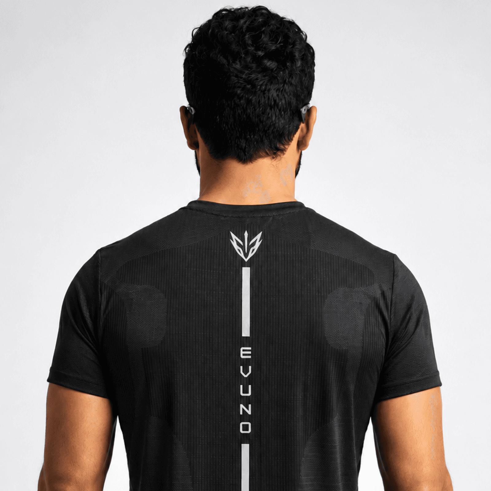 Apex 01 Performance Tee - Onyx Onyx back